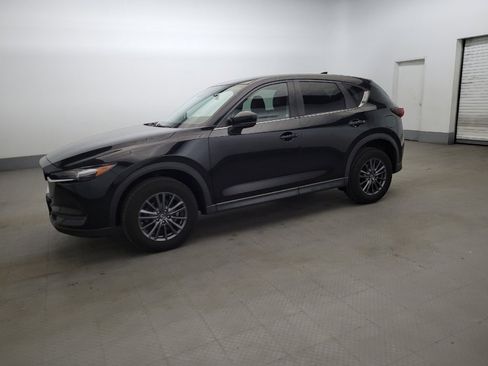 Used 2019 MAZDA CX-5 Touring FWD image 2