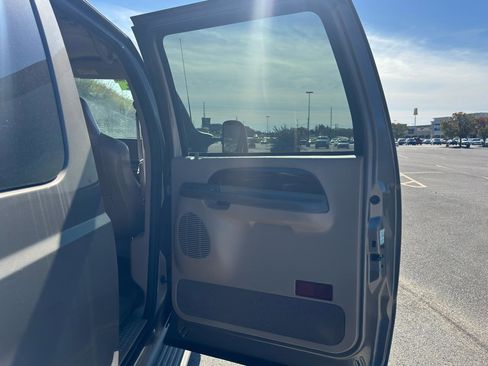 Used 2003 Ford Excursion Limited AWD/4WD image 36