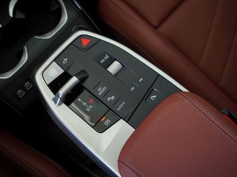 New 2026 BMW X1 xDrive28i w/ Technology Package image 19