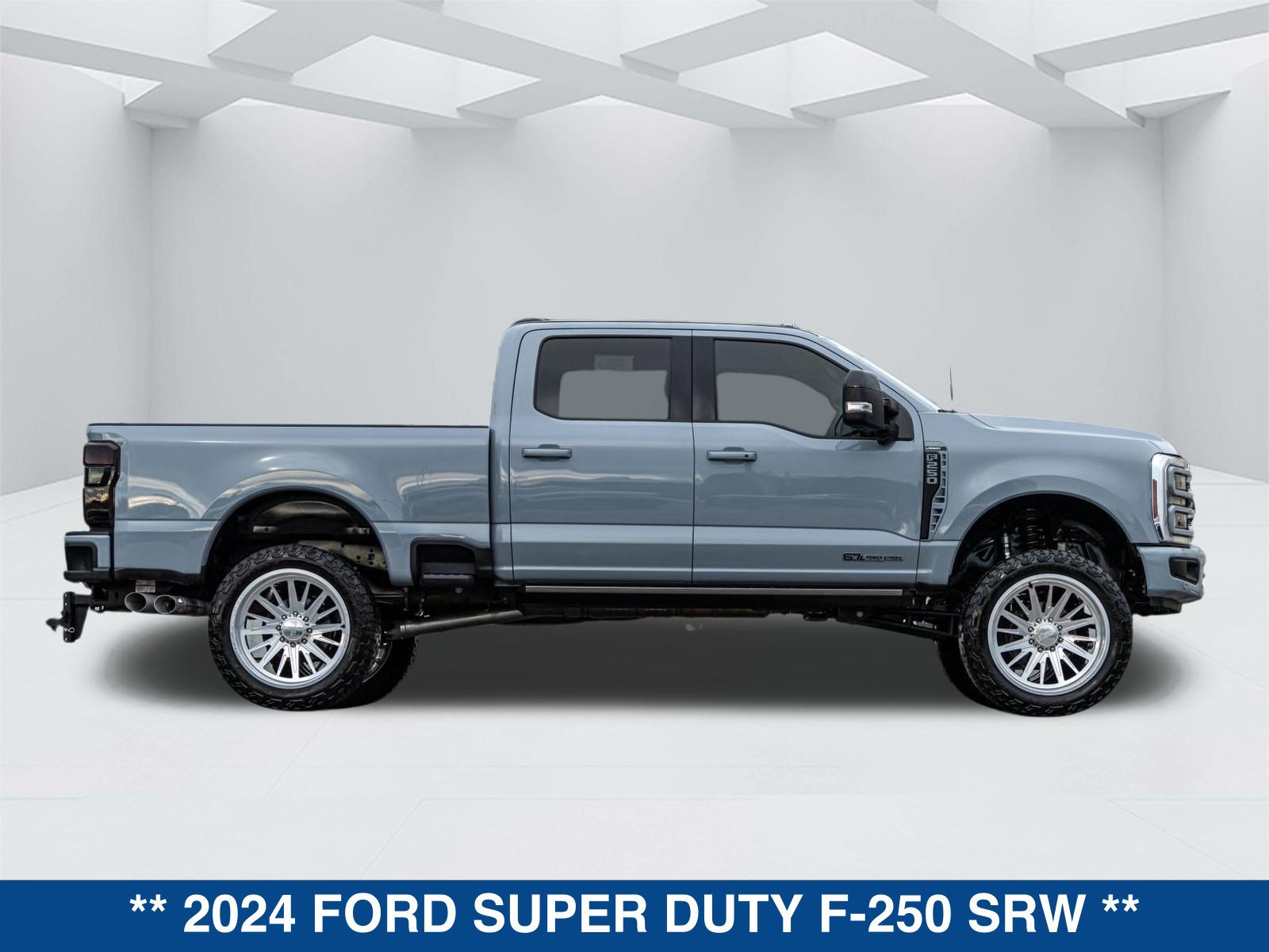 Used 2024 Ford F250 Lariat w/ Lariat Ultimate Package AWD/4WD image 3