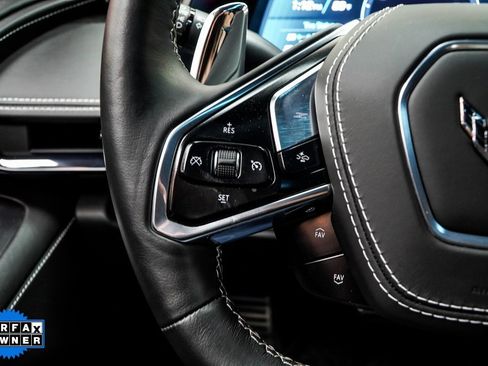 Used 2025 Chevrolet Corvette Stingray Premium Cpe w/ Z51 Performance Package image 31