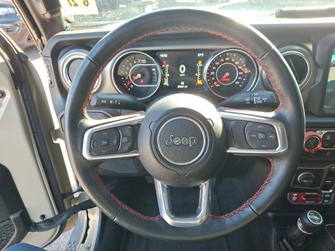 Used 2022 Jeep Gladiator Rubicon w/ LED Lighting Group image 19