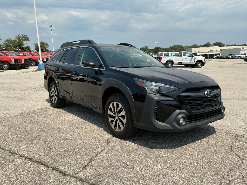 Used 2023 Subaru Outback Premium AWD/4WD image 7