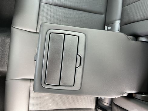 Used 2025 BMW 330i Sedan RWD image 41