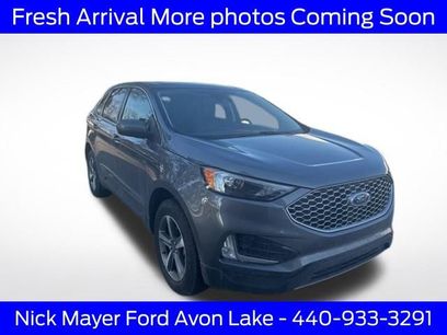 Used 2024 Ford Edge SEL w/ Convenience Package