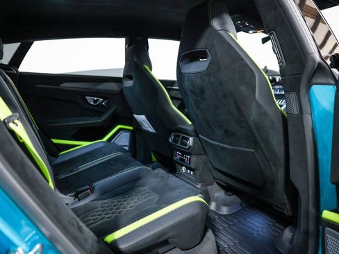 Used 2023 Lamborghini Urus Performante image 24