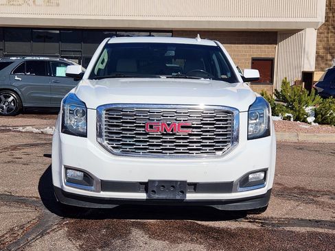 Used 2018 GMC Yukon Denali w/ Denali Ultimate Package image 2