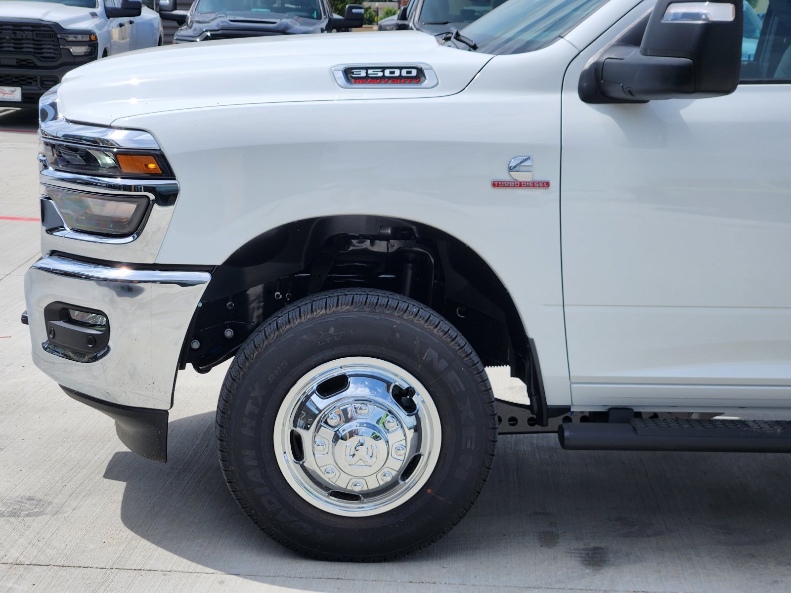 New 2026 RAM 3500 Tradesman AWD/4WD image 10