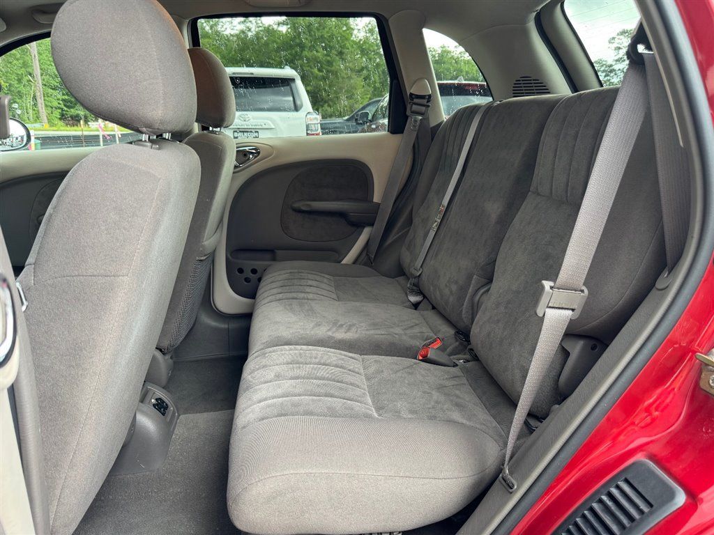 Used 2002 Chrysler PT Cruiser FWD image 16