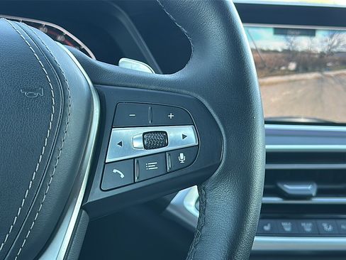 Used 2022 BMW X5 xDrive40i w/ Executive Package image 29