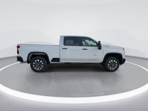 New 2026 Chevrolet Silverado 2500 Custom w/ Custom Value Package AWD/4WD image 9