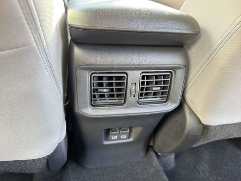 Used 2024 Toyota RAV4 XLE w/ Convenience Package image 38