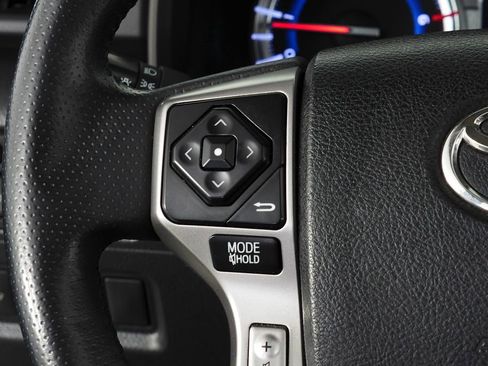 Used 2018 Toyota 4Runner SR5 Premium image 30