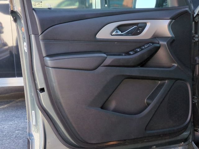 Certified 2023 Chevrolet Traverse LT FWD image 24