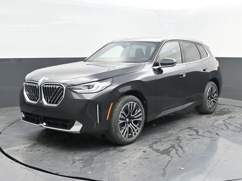 Certified 2025 BMW X3 xDrive30i w/ Premium Package AWD/4WD image 1