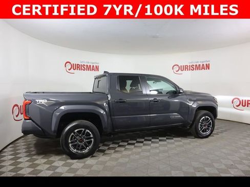 Used 2024 Toyota Tacoma TRD Sport w/ TRD Sport Upgrade Package image 10