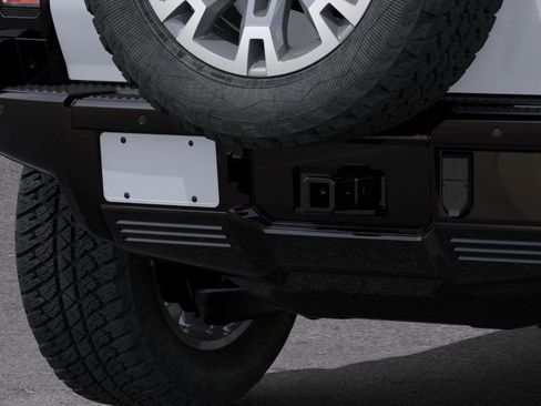 New 2025 GMC Hummer EV 2X image 14