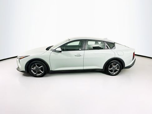 Used 2025 Kia K4 LXS FWD image 4