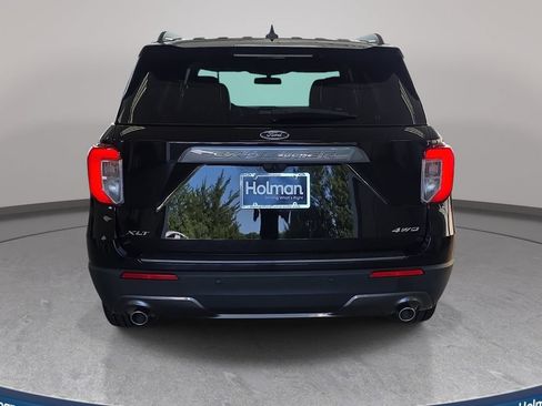 Certified 2023 Ford Explorer XLT w/ Equipment Group 202A AWD/4WD image 6