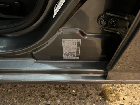Used 2025 Nissan Altima 2.5 SV FWD image 28