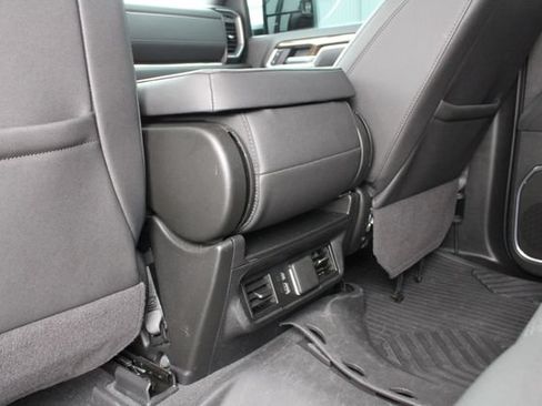 Used 2025 Chevrolet Silverado 2500 LT w/ Z71 Chrome Sport Edition AWD/4WD image 23