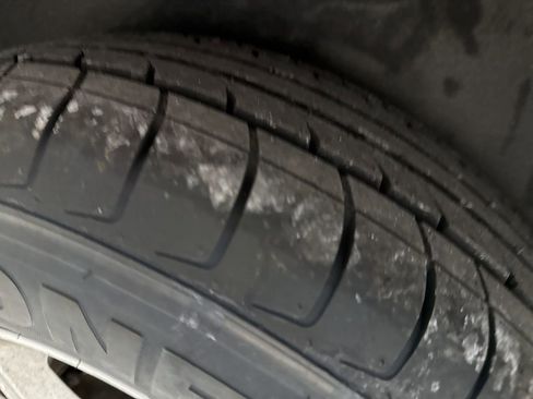 Used 2023 Chrysler Pacifica Touring-L image 39