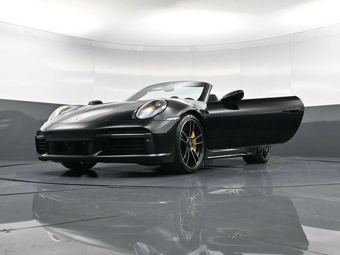 Certified 2024 Porsche 911 Turbo image 41