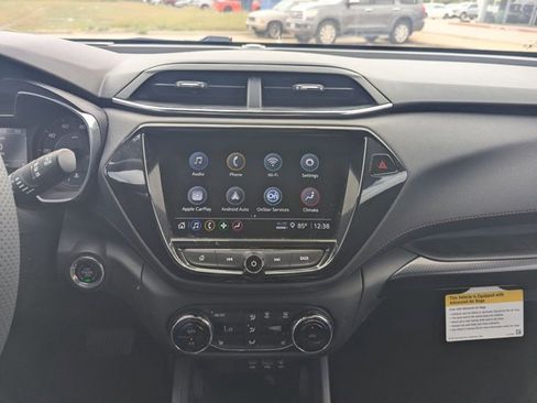 Used 2023 Chevrolet TrailBlazer RS w/ Sun and Liftgate Package image 10