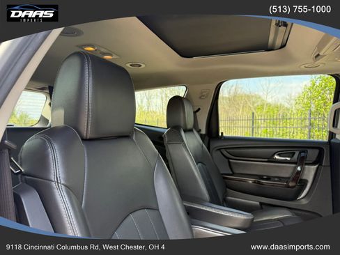 Used 2017 Chevrolet Traverse Premier image 26