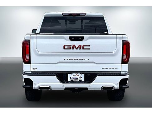 Used 2023 GMC Sierra 1500 Denali w/ Technology Package AWD/4WD image 5
