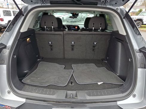 Used 2025 Chevrolet TrailBlazer LT image 18