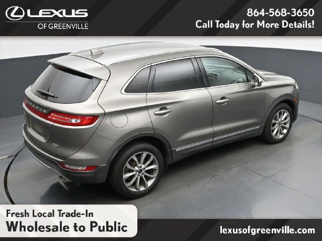 Used 2017 Lincoln MKC Select w/ Select Plus Package FWD image 26