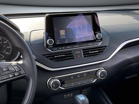 New 2025 Nissan Altima 2.5 S image 6