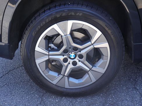 Used 2023 BMW X1 xDrive28i w/ Premium Package image 42