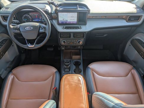 Used 2023 Ford Maverick Lariat w/ Lariat Luxury Package AWD/4WD image 15