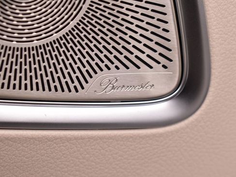 Certified 2025 Mercedes-Benz C 300 4MATIC Sedan image 13