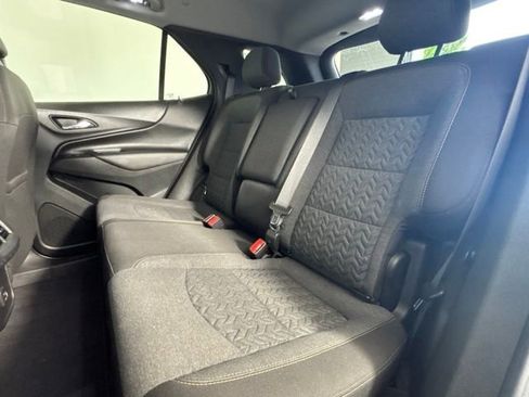 Used 2022 Chevrolet Equinox LT AWD/4WD image 21