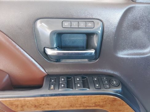 Used 2016 Chevrolet Silverado 1500 High Country w/ High Country Premium Package AWD/4WD image 21