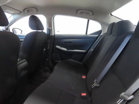 Used 2024 Nissan Sentra S FWD image 15