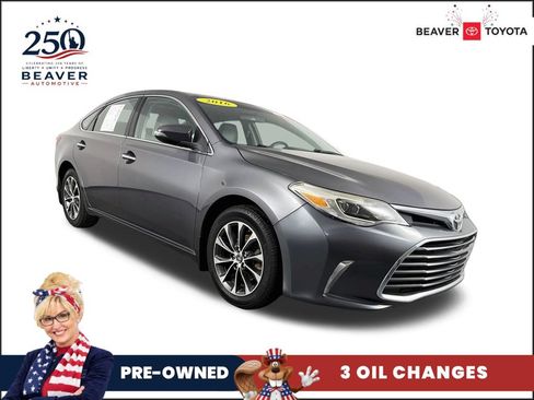 Used 2016 Toyota Avalon XLE FWD image 1