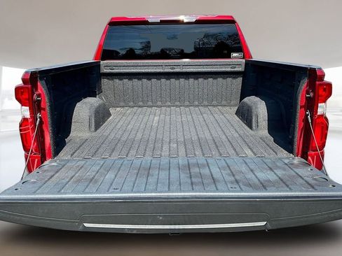 Used 2023 Chevrolet Silverado 1500 RST image 7