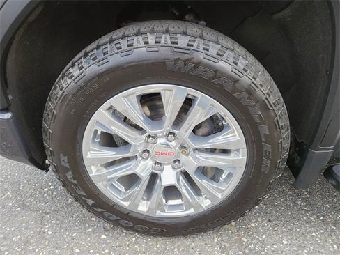 Used 2022 GMC Sierra 1500 Denali w/ Technology Package image 8