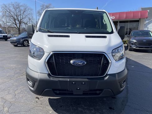 Used 2023 Ford Transit 250 Low Roof AWD image 10