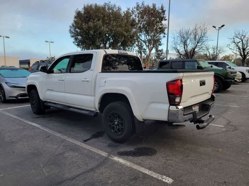 Used 2019 Toyota Tacoma SR5 image 6