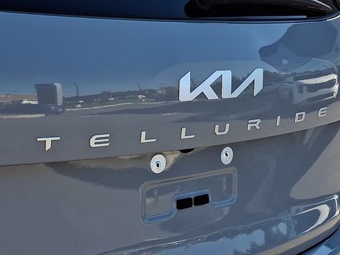 Used 2024 Kia Telluride EX X-Line AWD/4WD image 30