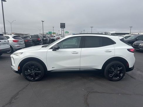 Used 2025 Buick Envision Sport Touring image 7
