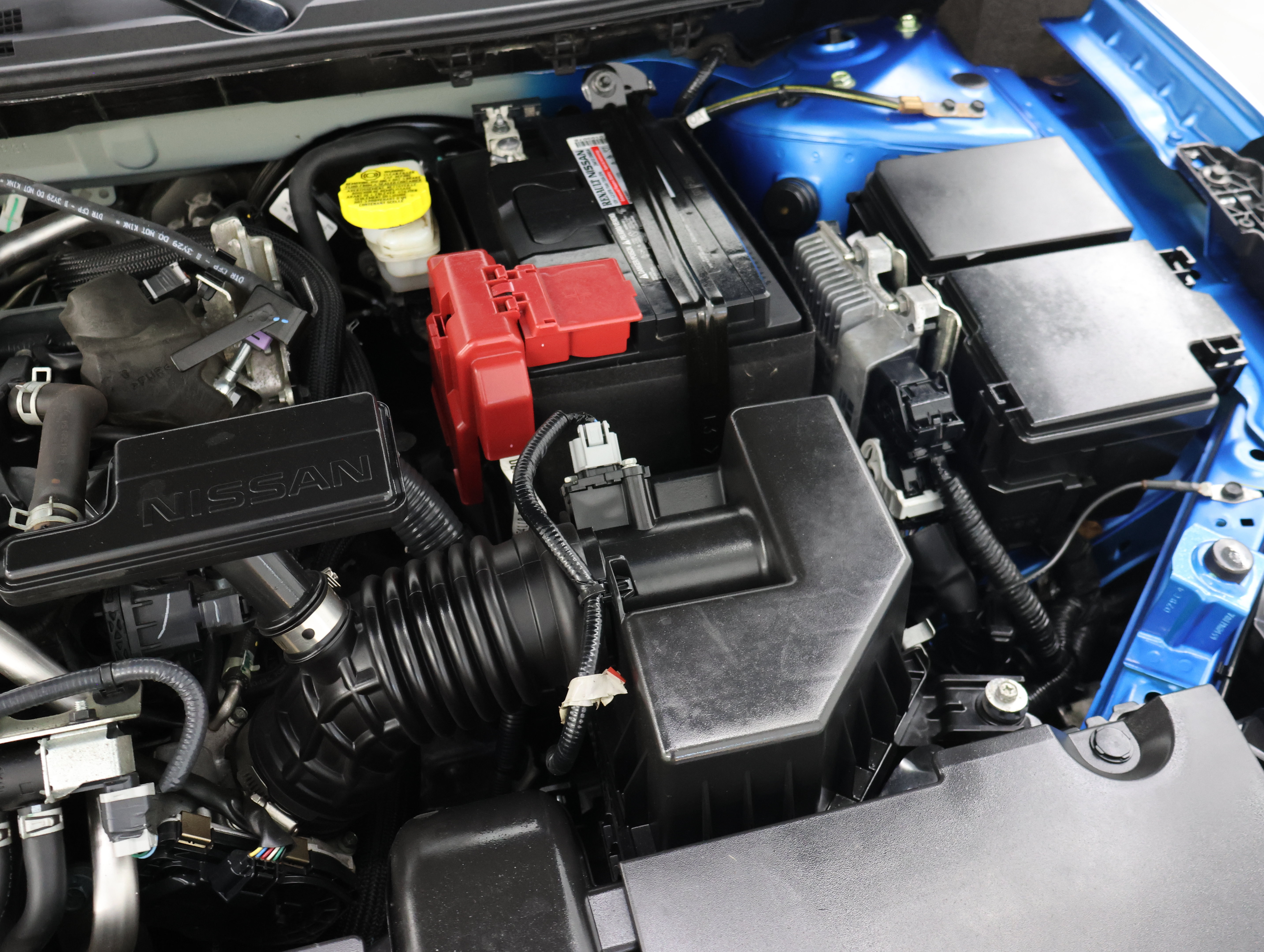 Used 2024 Nissan Sentra SV FWD image 17
