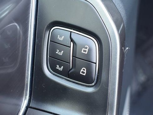 Used 2023 Ford F150 Lariat w/ Equipment Group 502A High image 16