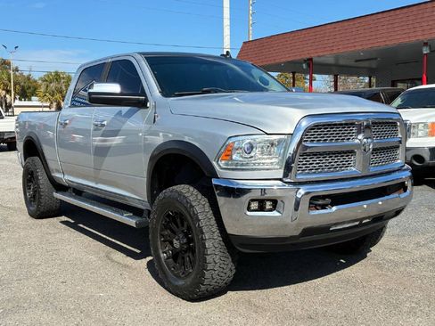 Used 2015 RAM 2500 Laramie image 8