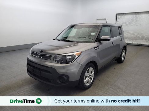 Used 2018 Kia Soul FWD image 1